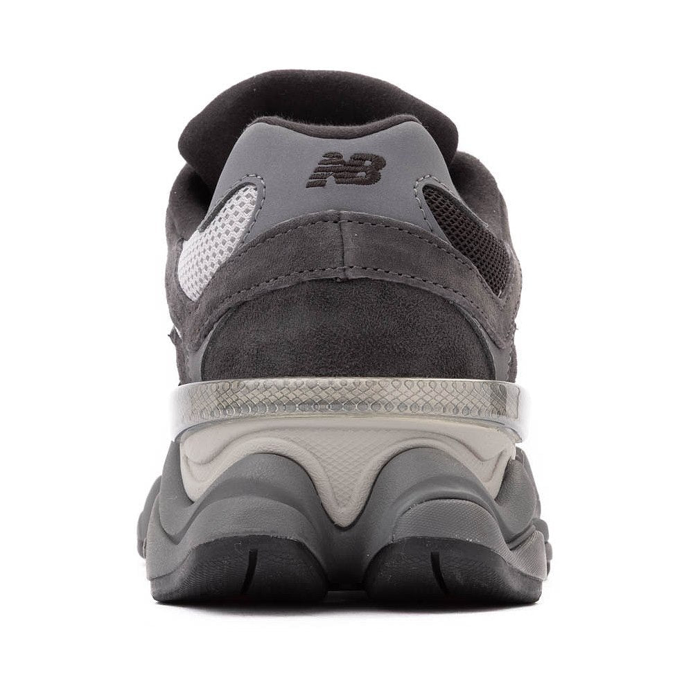 New Balance "Black Castel Rock"