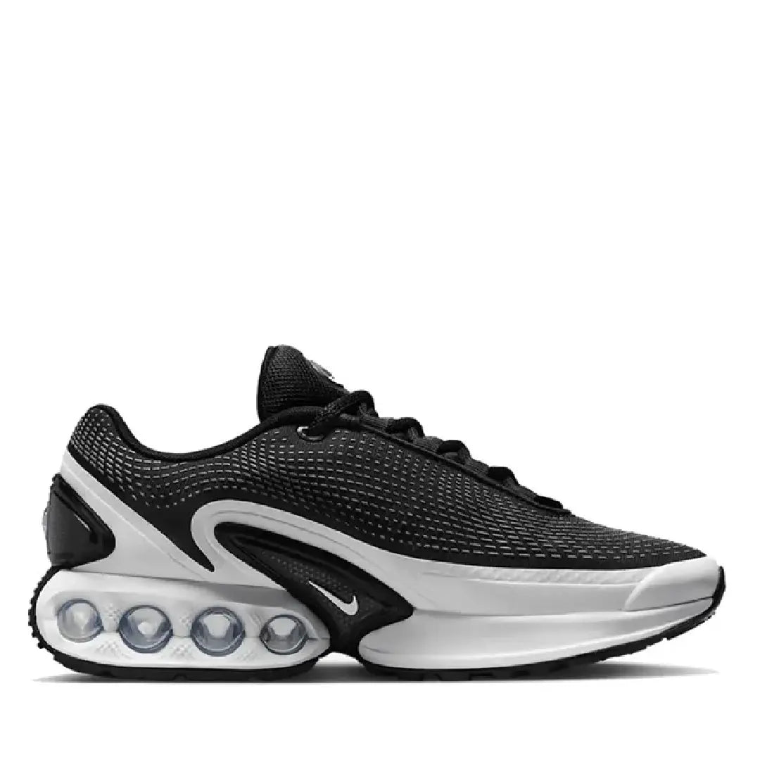 Nike DN (Black & White)