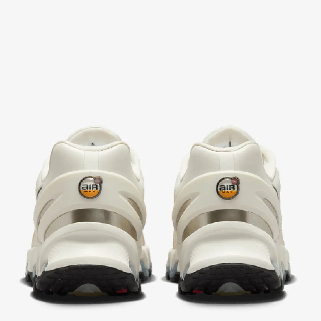 Nike DN8 (Phantom)