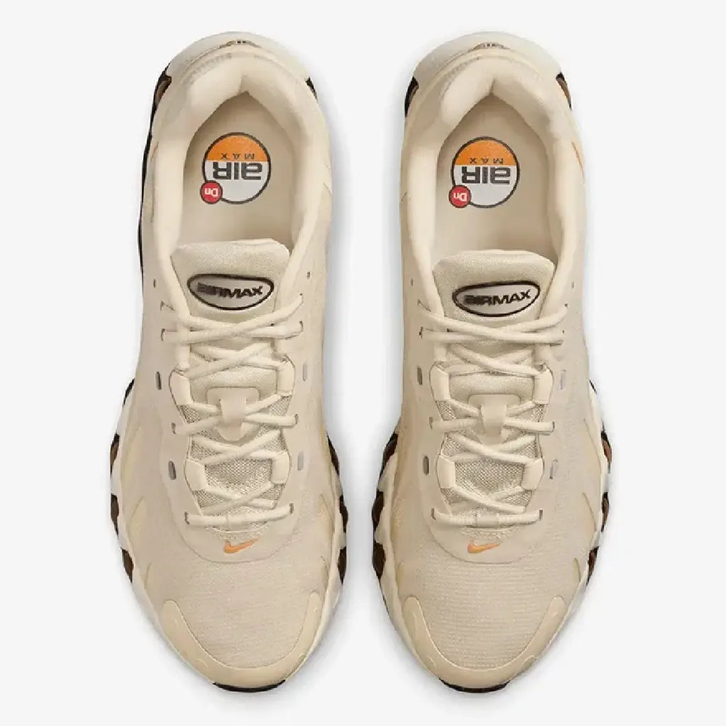 Nike DN8 (Light Khaki)