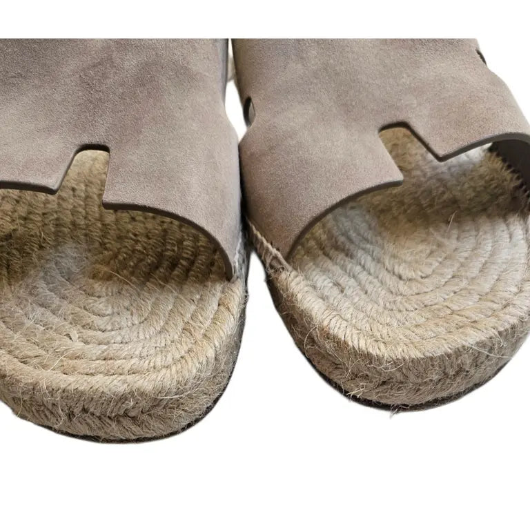 Hermès "Izmir Beige sandals"