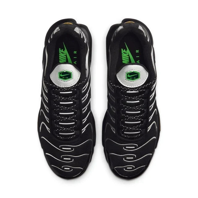 Nike Air Max Plus Black Silver Green Strike, patike, slika 4